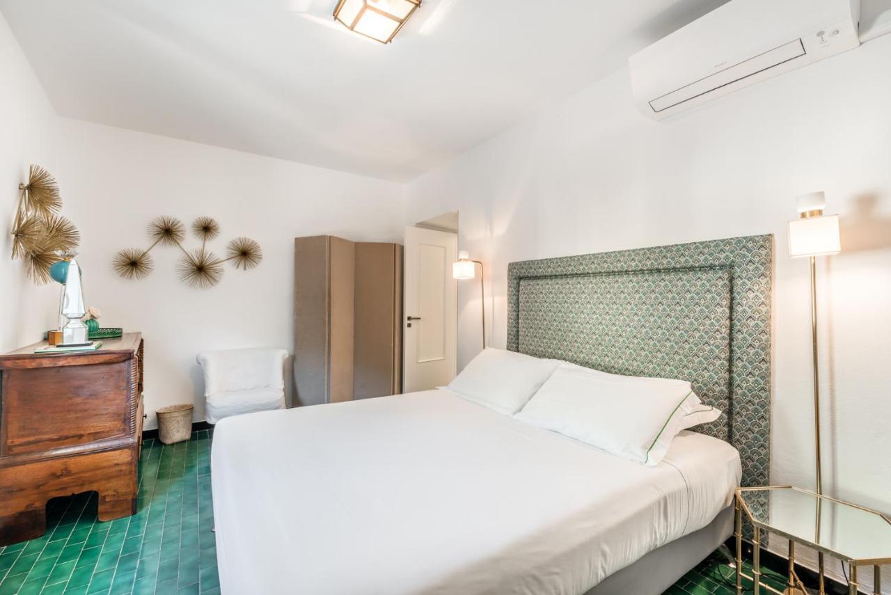 מנרולה La Torretta Lodge מראה חיצוני תמונה