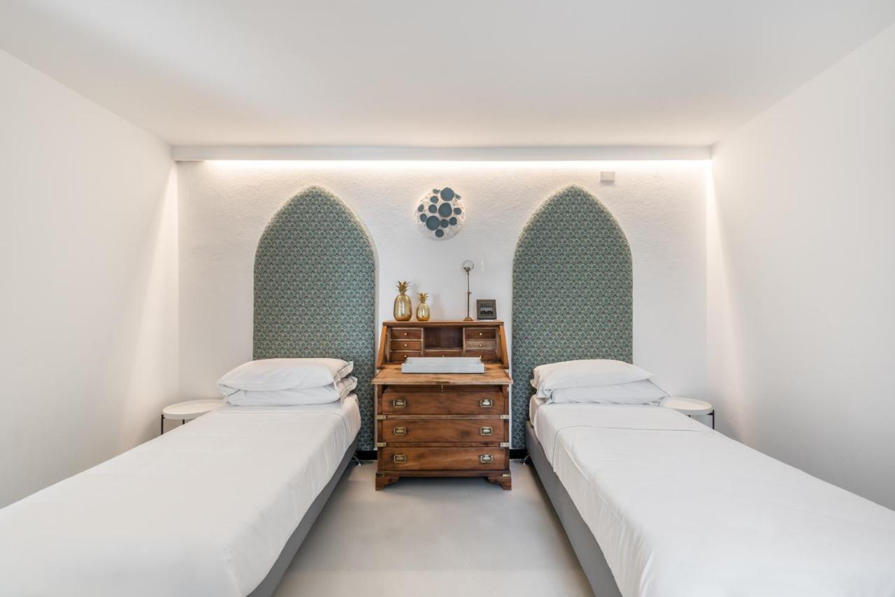 מנרולה La Torretta Lodge מראה חיצוני תמונה